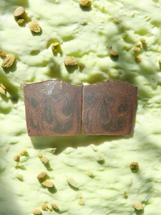 Kayali Yum Pistachio Gelato (TCF Version) 🟩